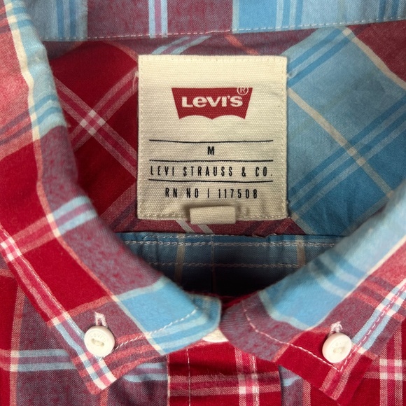 Short Sleeve - Casual button down - Picture 2 of 3